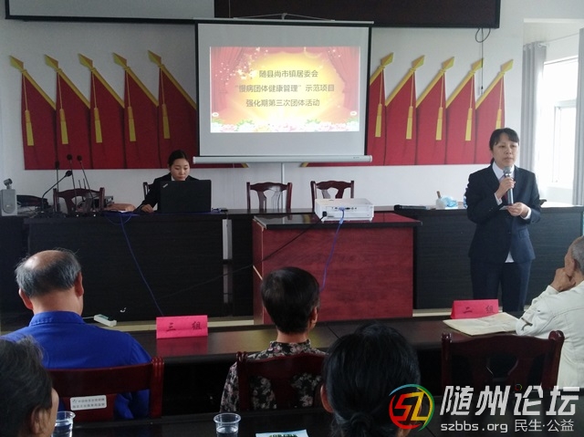 項(xiàng)目組成員開(kāi)展宣教活動(dòng).jpg